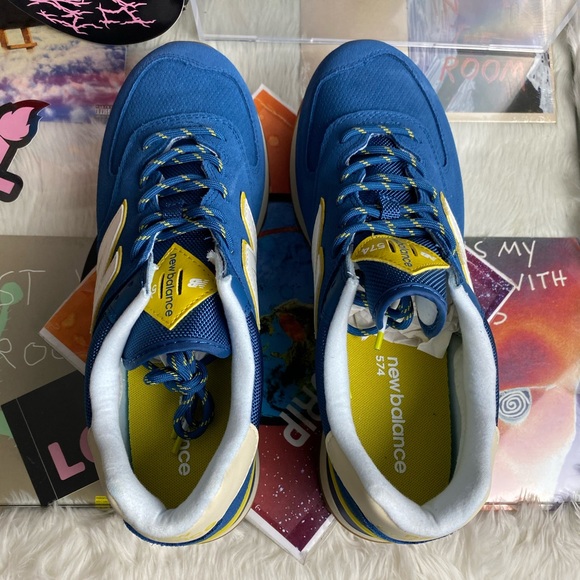 🆕 - New Balance 574 Yellow/Navy - Mens Many Sizes - Picture 6 of 12